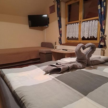 Agnes Pihenohaz Hotell Szilvásvárad Exteriör bild
